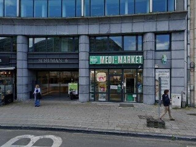 110 m2 office space for rent in Brussels Etterbeek