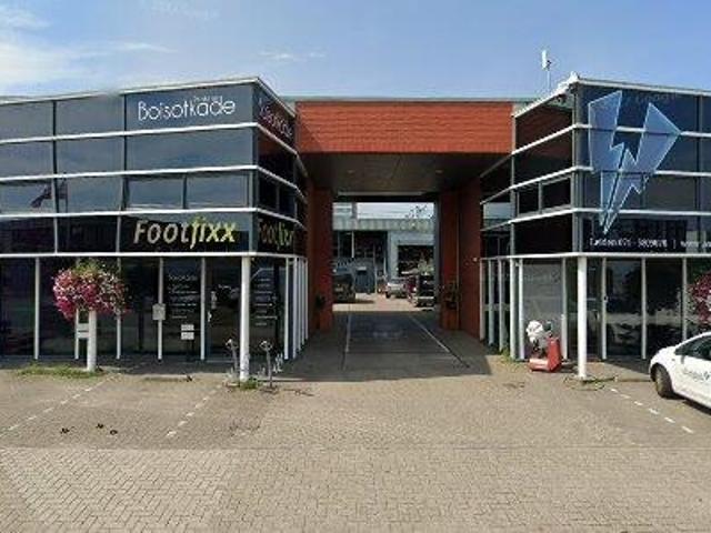 110 m2 office space for rent in Leiden