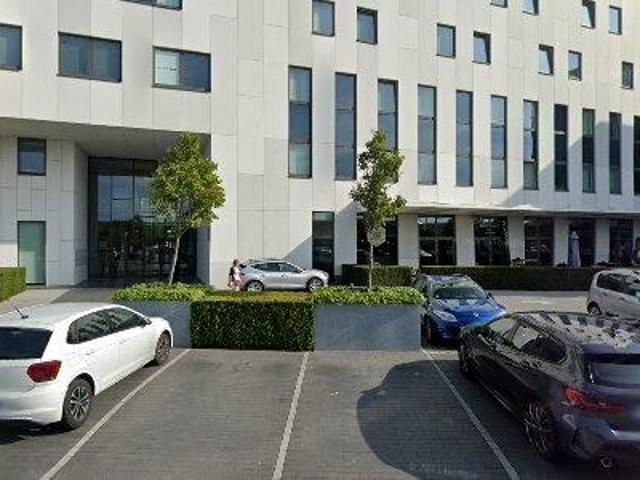 110 m2 office space for rent in Roeselare