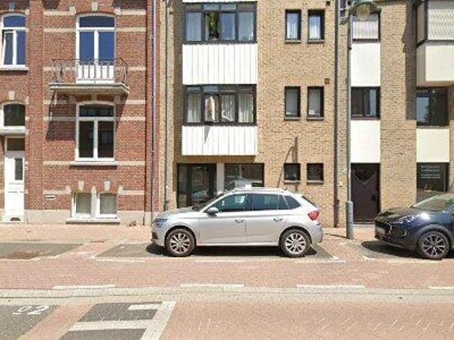 110 m2 office space for sale in Maaseik