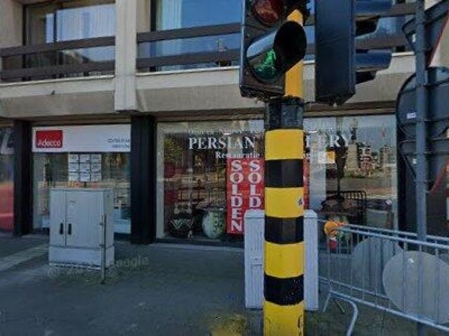 110 m2 office space for sale in Sint Niklaas