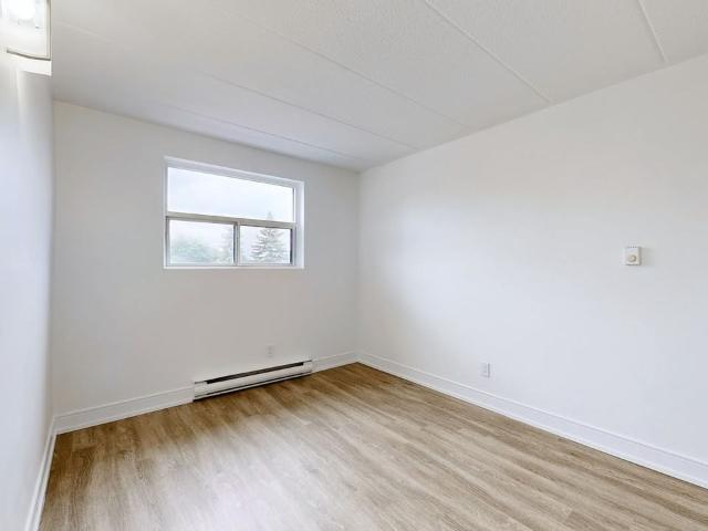 110 Nonquon Road 2 Bedroom Apartment for Rent at 110 Nonquon Rd, Oshawa, ON L1G 7H5 Centennial
