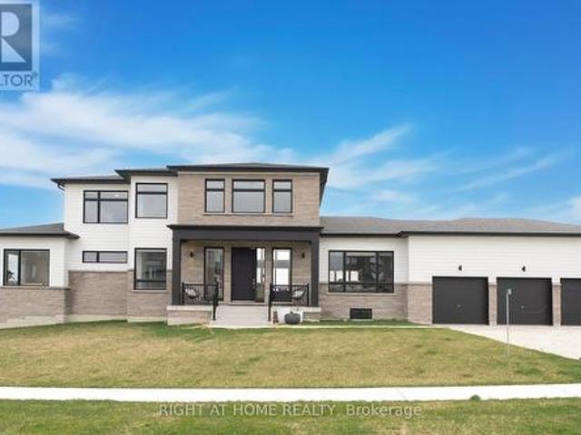110 Sladden Court, Blue Mountains, ON, N0H 2P0 house for sale | Listing ID X13041 | Royal LePage