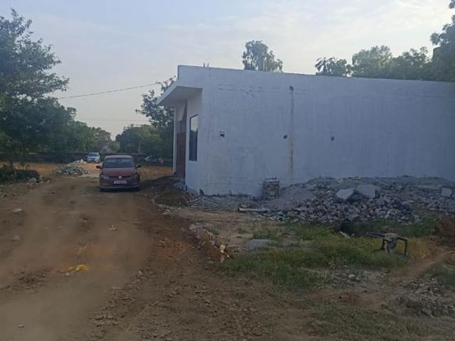 110 Sq.Yd. Plot in Maruti Kunj Gurgaon Listing ID: #10137
