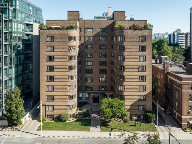 110 St. Clair Avenue W 2 Bedroom [object Promise] for Rent