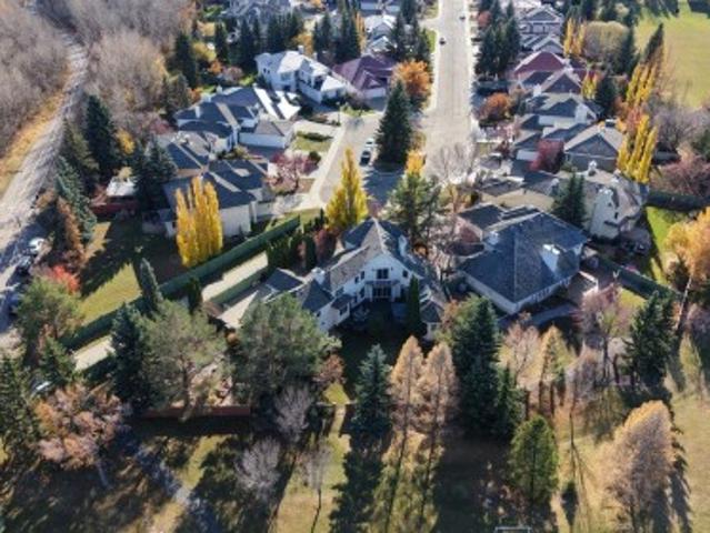 110 Weaver Drive, Edmonton, AB, T6M 2J3 house for sale | Listing ID E4481 | Royal LePage
