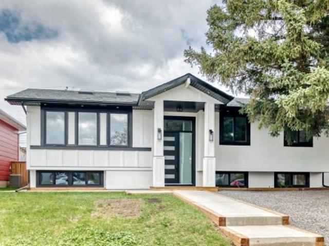 1115 Lake Wapta Road Se, Calgary, AB, T2J 2P3 house for sale | Listing ID A2312 | Royal LePage