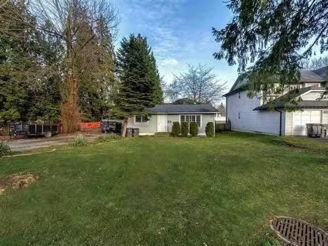 11166 152 Street, Surrey, BC, V3R 6H8 house for sale Listin.