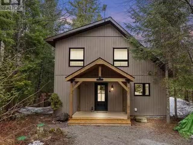 1116 Morning Glory Drive, Highlands East Glamorgan, ON, K0M.