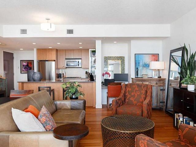 1118 12 Avenue Sw #2001: 2bed, 2bath