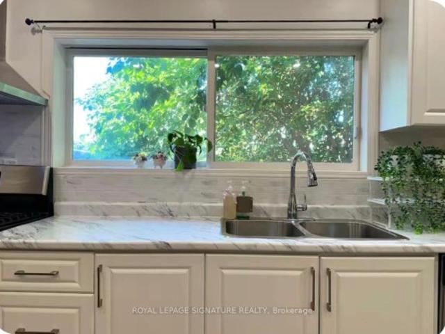 1119 Rebecca Street, Oakville, ON, L6L 1Y6 house for lease | Listing ID W12714 | Royal LePage