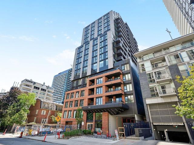 1110 Erskine Avenue, Toronto | 3Beds/2Bath, Condo, $4,200/mo | Condos. Ca