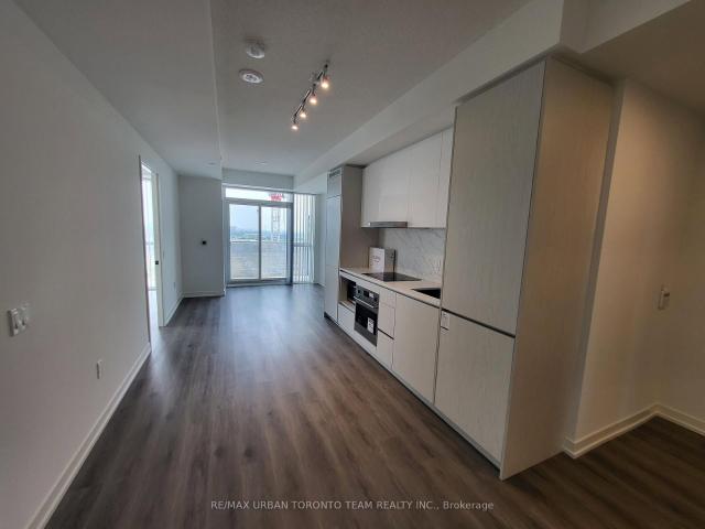 1110 28 Interchange Way, Vaughan | Suspended, N13626 | Condos. Ca