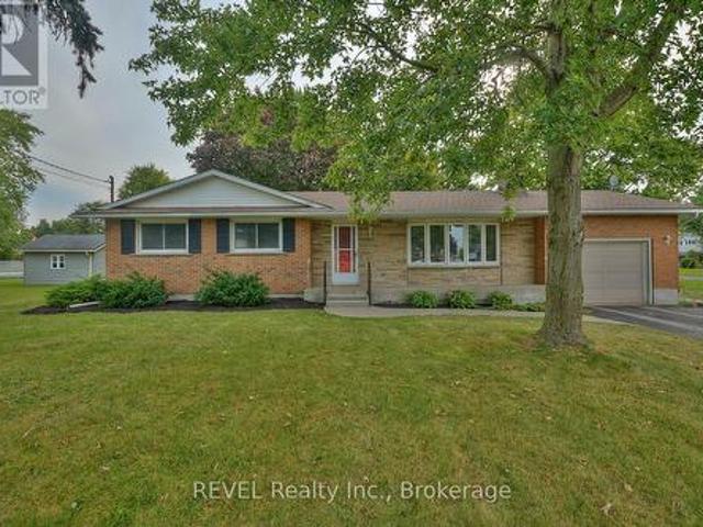1112 Kennedy Drive, Fort Erie Crescent Park, ON, L2A 5P4 house for sale | Listing ID X10429 | Royal LePage