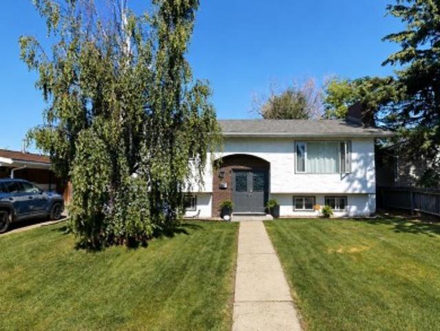1112 87 Street, Edmonton, AB, T6K 1Y1 house for sale | Listing ID E4497 | Royal LePage