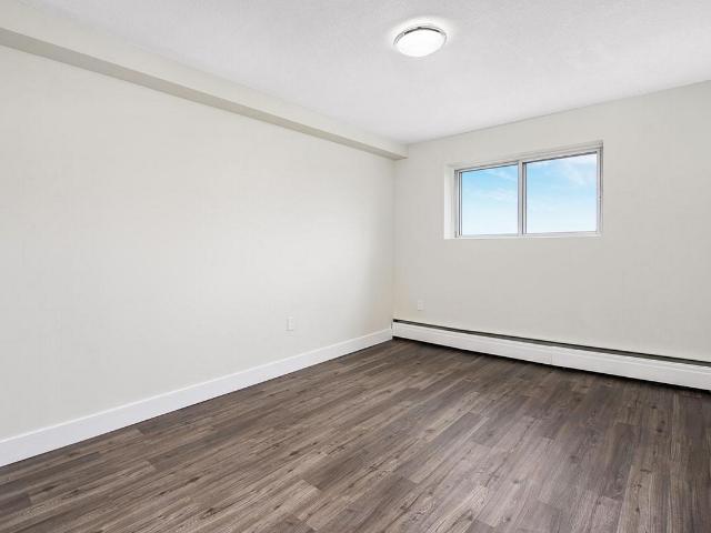 111 131 Notch Hill Road 2 Bedroom Apartment for Rent at 131 Westwind 11 Apts Kingston, ON K7M 2X4 Polson Park