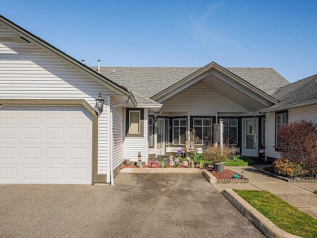 111 19649 53 Avenue Langley, British Columbia