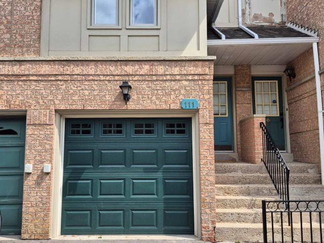 111 1 Bristol Road W, Mississauga | 2Beds/2Bath, Townhouse, $2,900/mo | Condos. Ca