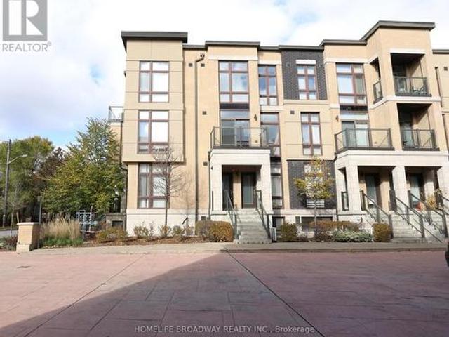 111 23 Eldora Avenue, Toronto, ON, M2M 1R3 townhouse for lease | Listing ID C13050 | Royal LePage