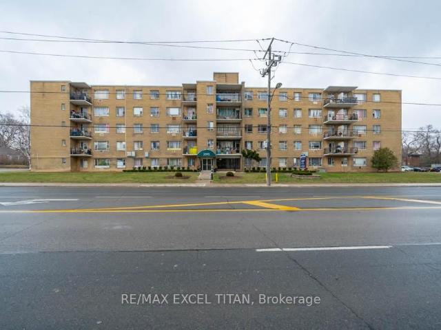 111 2895 Bathurst Street in Toronto: Bedford Park Nortown Condo Apartment for lease Toronto C04: MLS®# C13214668