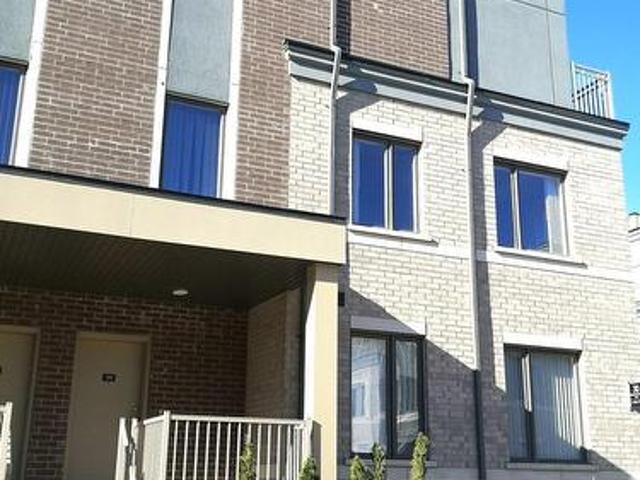 111 30 William Jackson Way, Toronto, ON, M8V 0J5 townhouse for lease | Listing ID W13000 | Royal LePage