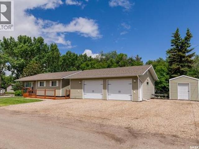 111 4Th Avenue, Coleville, SK, S0L 0K0 house for sale | Listing ID SK040585 | Royal LePage