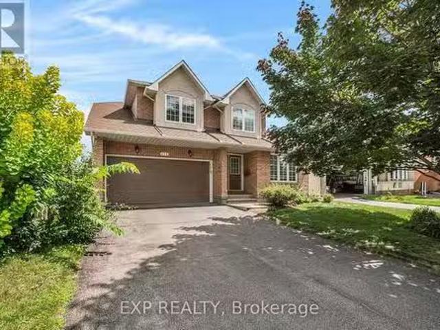 111 Coursier Crescent, Ottawa, ON, K4A 4N4 house for sale L.
