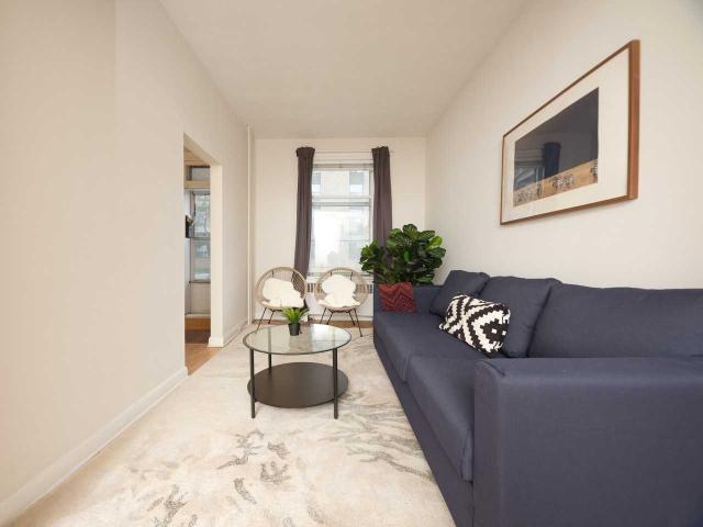111 Dalhousie Street 3 Bedroom Apartment for Rent at 111 Dalhousie St, Ottawa, ON K1N 7C1 Lower Town