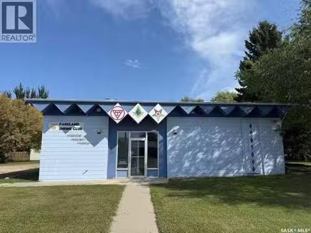 111 Haultain Avenue, Yorkton, SK, S3N 1X8 commercial for sal.