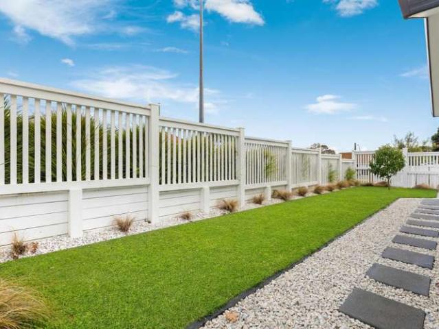 1/11 Harrington Avenue, Pukekohe, Franklin