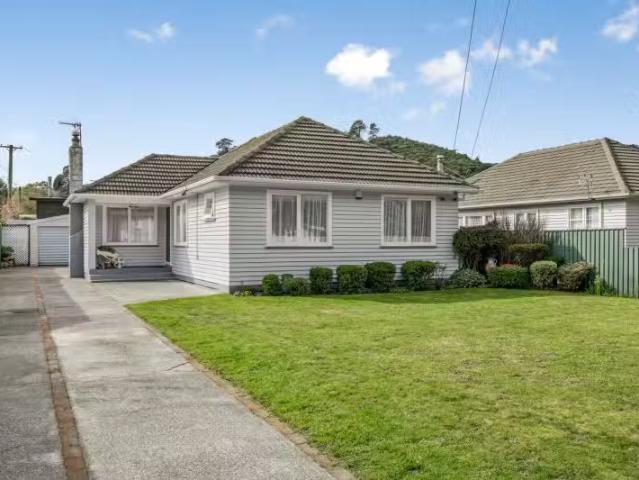 111 Hine Road, Wainuiomata, Lower Hutt City