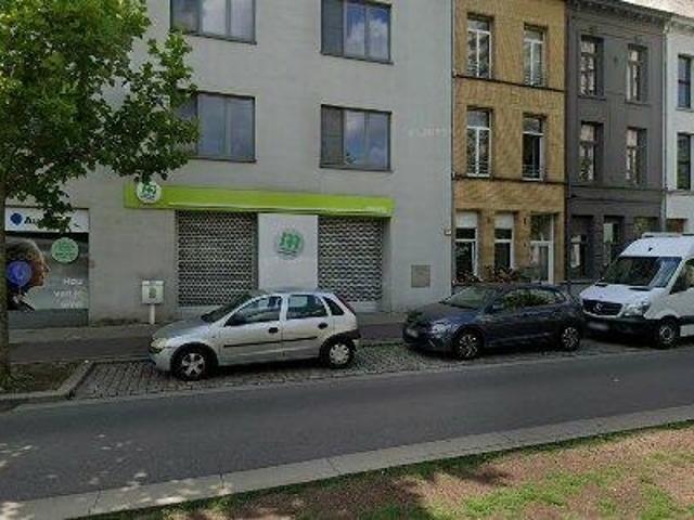 111 m2 office space for rent in Stad Antwerp