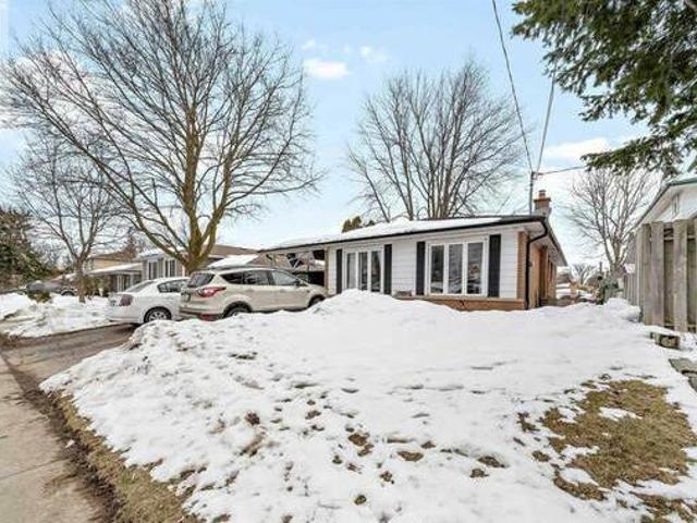 111 MOUNTAINVIEW RD Halton Hills Ontario