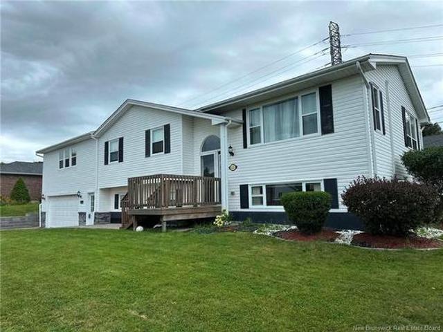 111 Scotiaview Dr, Saint John, NB, E2M 4E9 house for sale | Listing ID NB146108 | Royal LePage