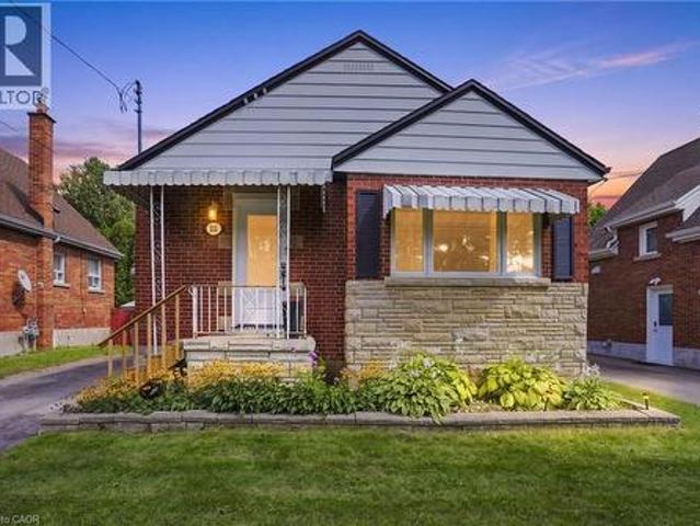 111 Sharon Avenue, Hamilton, ON, L8T 1E4 house for sale | Listing ID 40856 | Royal LePage