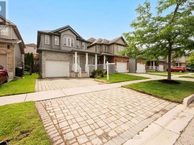 111 Parkvale Drive, Kitchener, ON, N2R 1Z6 house for sale | Listing ID X13478 | Royal LePage
