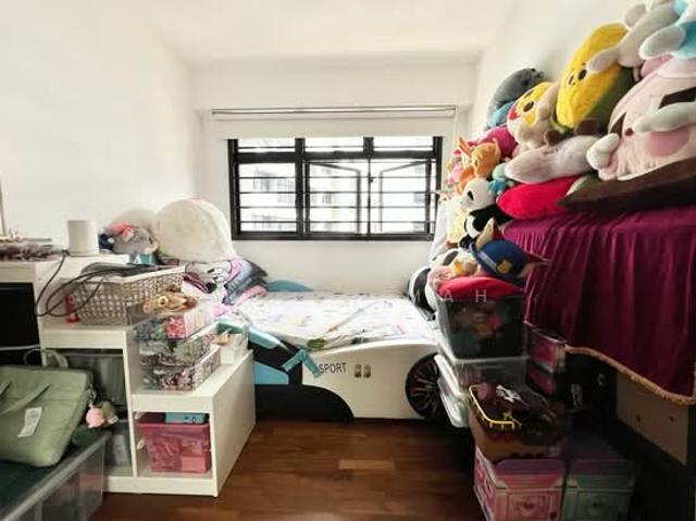 111B Alkaff Crescent HDB Apartment For Sale, $1,100,000, 3 Bed 2 Bath 1,001 sqft $1,099.00 psf