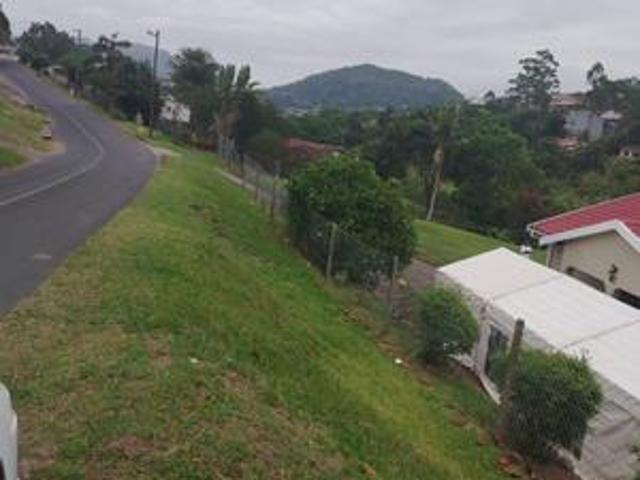 1124 sqm land on the market