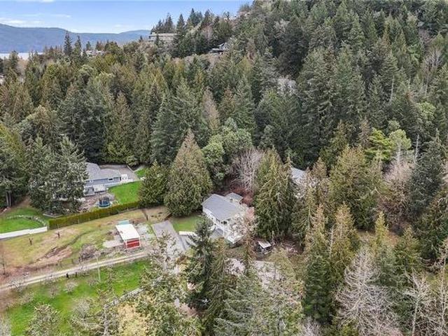 11255 Nitinat Rd, North Saanich, BC, V8L 5R8 house for sale | Listing ID 996591 | Royal LePage