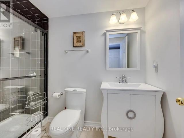 1126 WOODINGTON LANE
