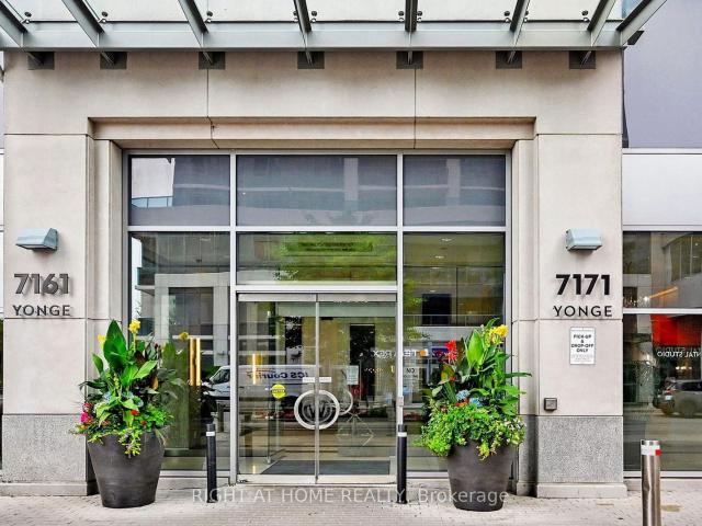 1127 7 Yonge Street, Thornhill | Expired, N12542 | Condos. Ca