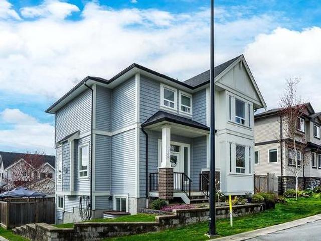11299 A Street, Maple Ridge, BC, V2W 0A4 house for sale | Listing ID R2986 | Royal LePage