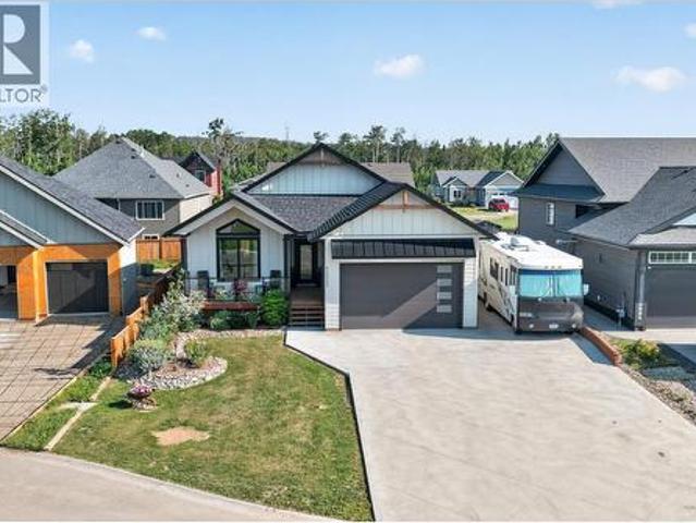 11212 Avenue, Fort St. John, BC, V1J 0R5 house for sale | Listing ID R3147 | Royal LePage