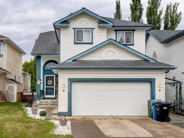 1121 Sierra Morena Court Sw, Calgary, AB, T3H 3N1 house for sale | Listing ID A2332 | Royal LePage