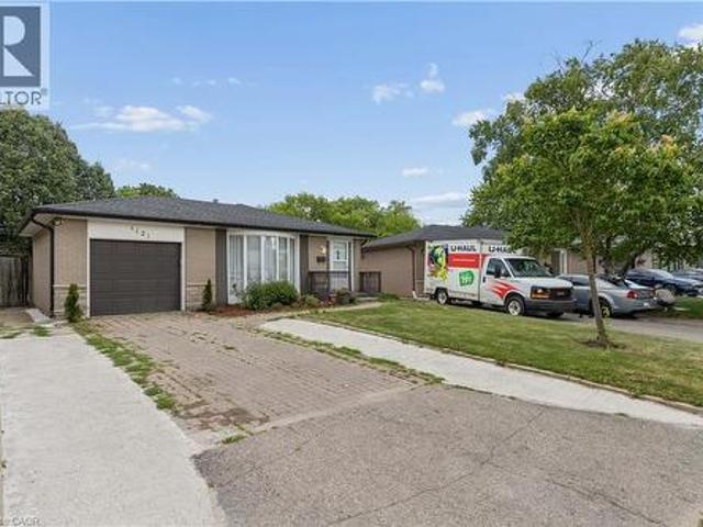 1121 Valentine Drive, Cambridge, ON, N3H 2N9 house for sale | Listing ID 40842 | Royal LePage