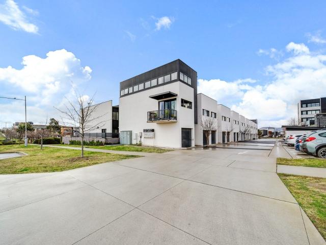 11/22 Max Jacob Avenue, WRIGHT, ACT 2611 Townhouse for Rent Ray White Canberra