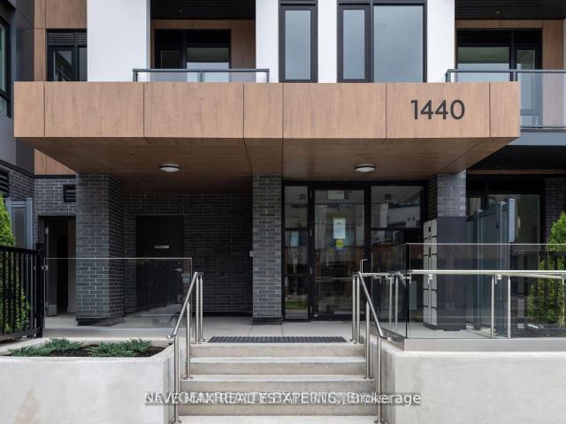 112 1 Clarriage Court, Milton | For Rent @ $2,900 | Condos. Ca