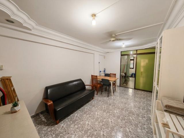 112 Commonwealth Crescent HDB Apartment For Sale, $340,888, 3 Bed 1 Bath 646 sqft $528.00 psf