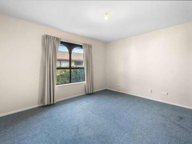 1/12 Camrose Place, Ilam, Christchurch City