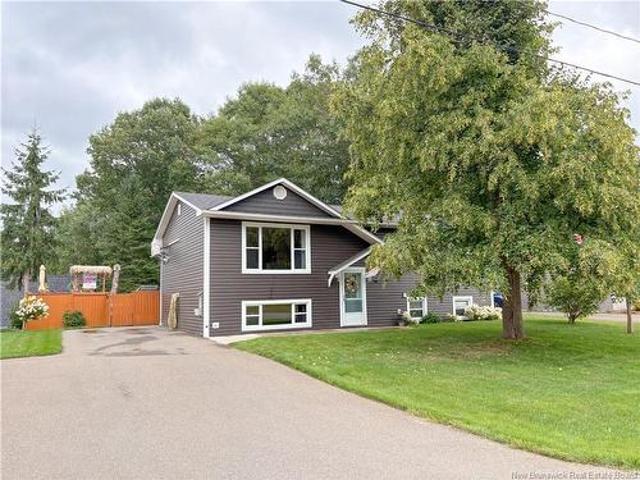 112 Creighton St, Woodstock, NB, E7M 1N5 house for sale | Listing ID NB146530 | Royal LePage